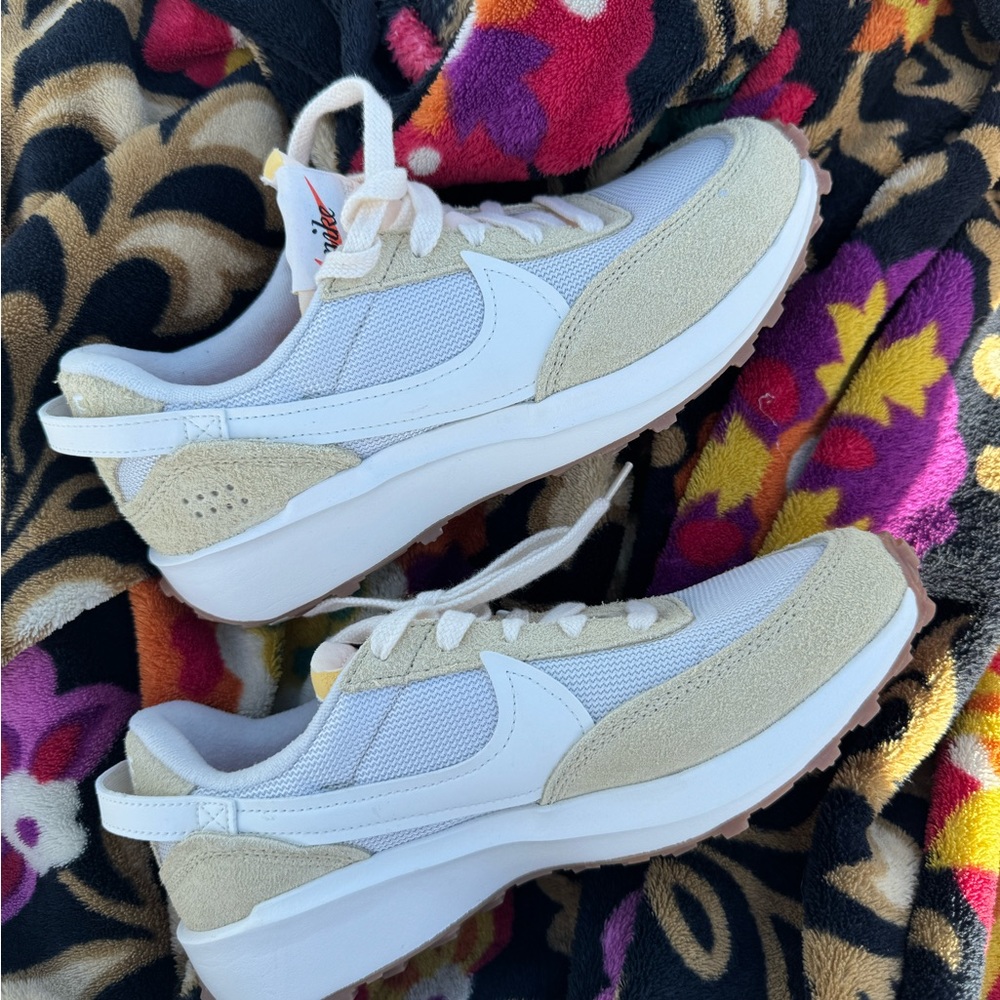 Brand new Nike shoes